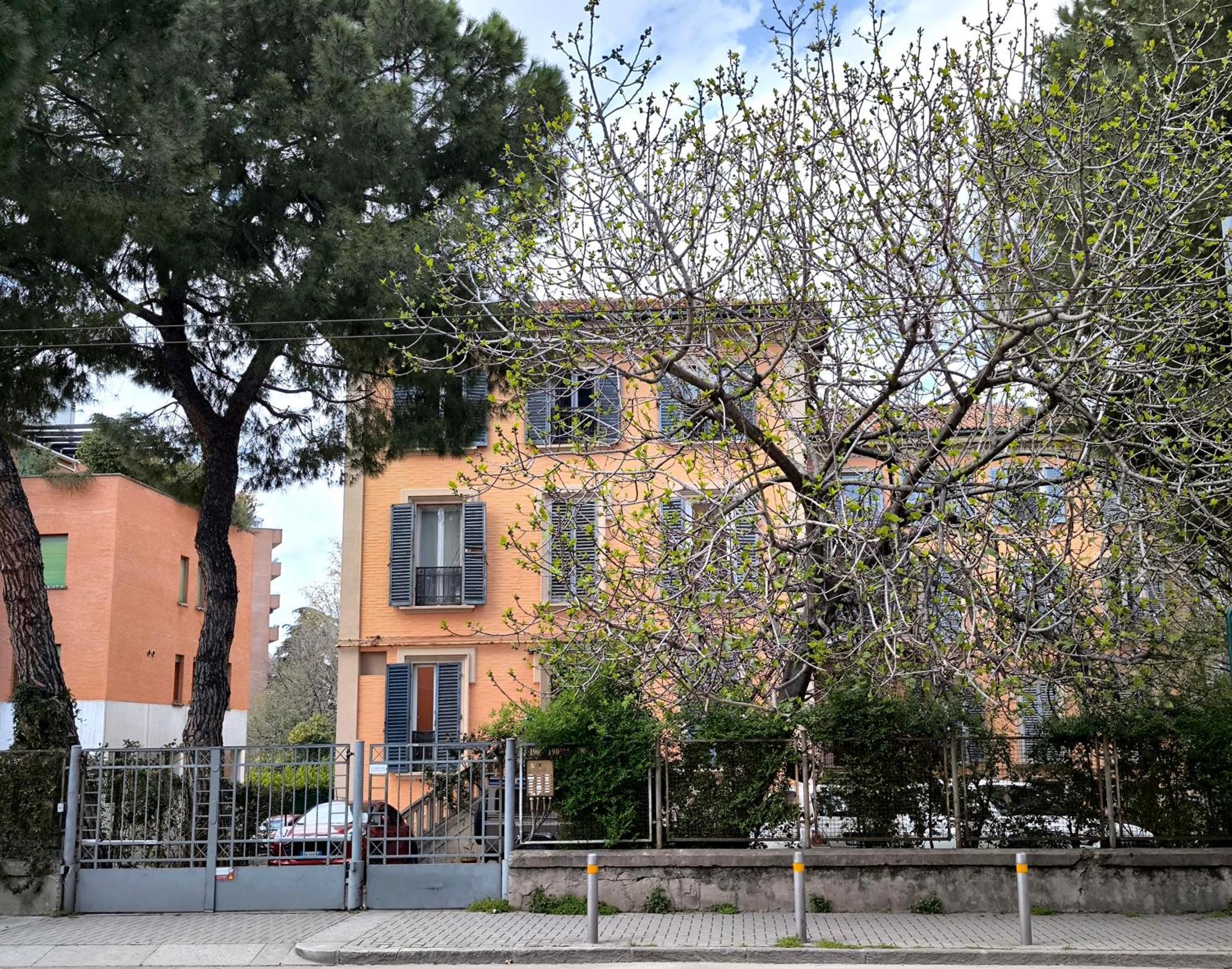 Tupertu Sant'Orsola - Centro Appartement Bologna Buitenkant foto